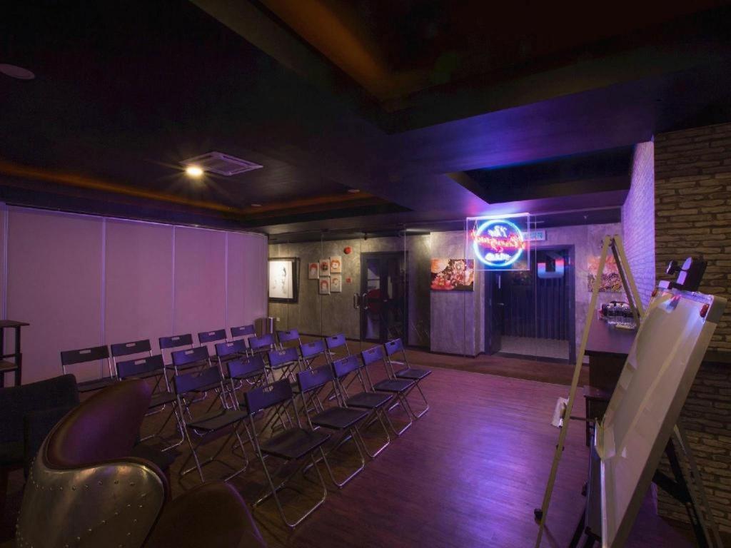קואלה לומפור The Hulo Hotel & Gallery מראה חיצוני תמונה